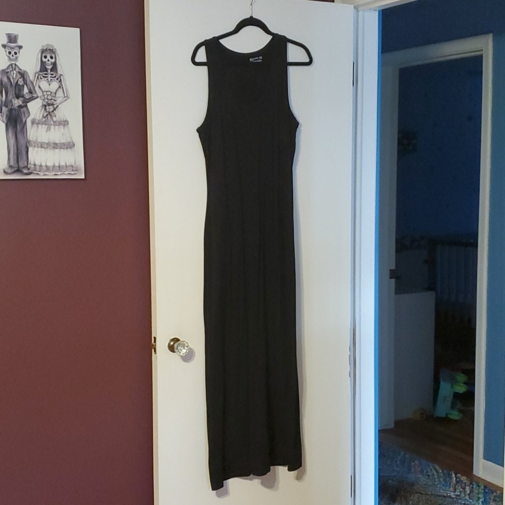 Pact Organic Cotton Racer Back Maxi Dress
